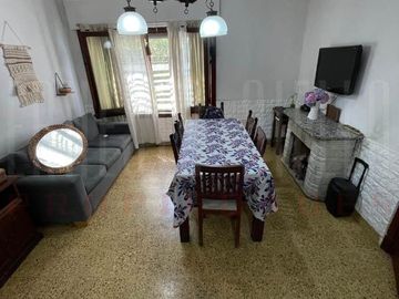 Casa en venta en Ezpeleta Este