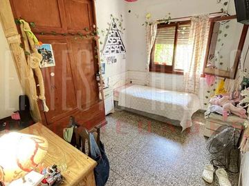 Casa en venta en Ezpeleta Este