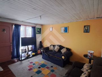 Casa en Venta en Claudina Parra