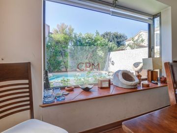 Casa en venta en LA REINA