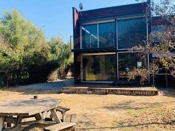 VENTA GRAN TERRENO CON 2 CASAS Y 2 LOFT CHICUREO