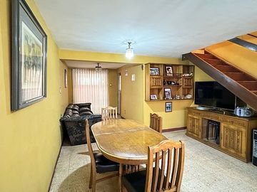 PARQUE TRES PONIENTE, 3 DORMITORIOS 1 BAÑO