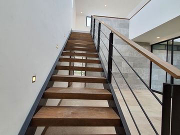 Casa en venta privada San Angel 2 con recamara en planta baja