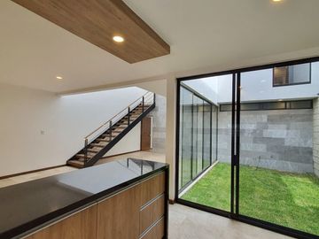 Casa en venta privada San Angel 2 con recamara en planta baja