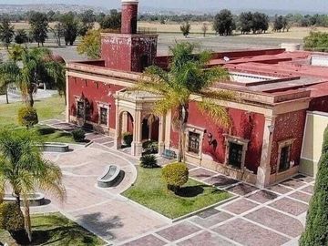 VENTA MAJESTUOSA HACIENDA DEL S XVII CON POTENCIAL TURÍSTICO Y AGRICOLA CC