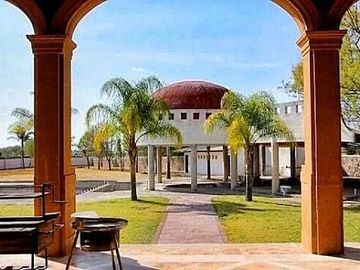 VENTA MAJESTUOSA HACIENDA DEL S XVII CON POTENCIAL TURÍSTICO Y AGRICOLA CC