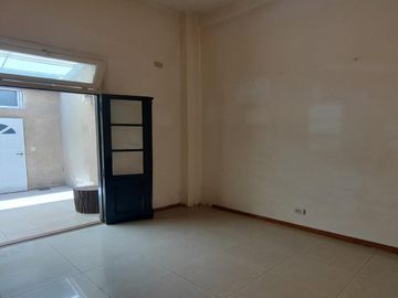 Depto.tipo casa de 2 ambientes en Venta en Almagro