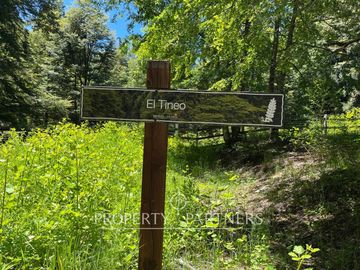 Excepcional terreno de esquina en Reserva Huilo Huilo