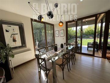 Casa en Venta en Chicureo/ Piedra Roja