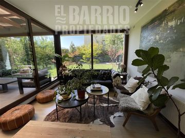 Casa en Venta en Chicureo/ Piedra Roja