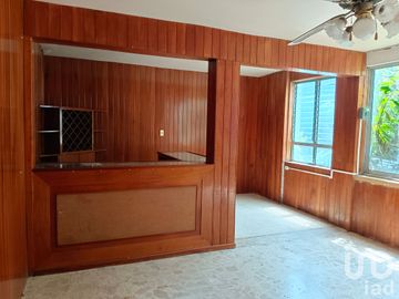Casa en venta en Colonia Centro Carmen Serdán de San Andrés Tuxtla, Ver.