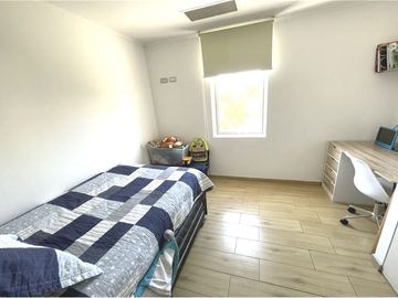 CASA ECO-SUSTENTABLE LO ARCAYA - CHICUREO