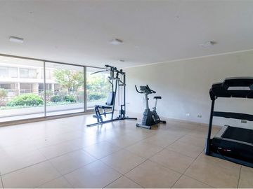 Moderno Departamento del 2014 en Las Condes