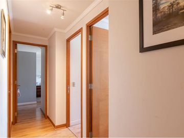 Moderno Departamento del 2014 en Las Condes