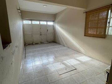 CASA EN VENTA BARRIO TORTUGUITAS