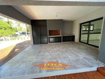 Casa en Pinamar Norte