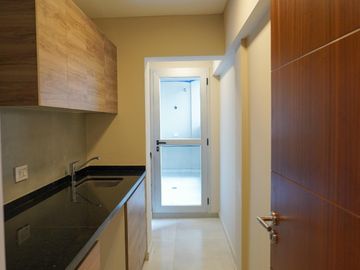 DEPARTAMENTO DE TRES DORMITORIOS VENTA CONFORT CENTRO