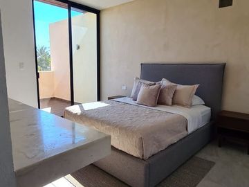 CASA EN VENTA EN MÉRIDA, TIPO TOWNHOUSE EN TELCHAC CERCA DE LA PLAYA