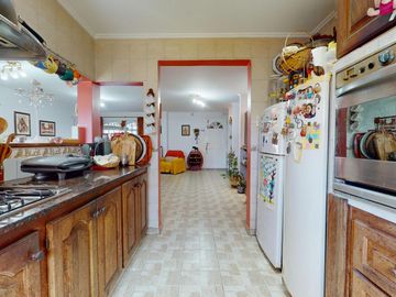 Casa en Venta con Pileta en Gonnet