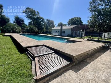 CASA EN VENTA BARRIO PARQUE GAONA