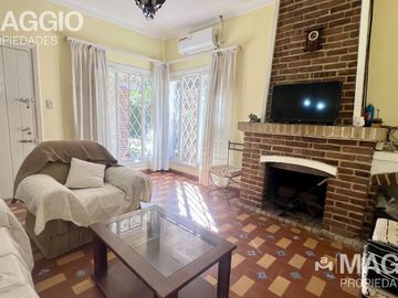 CASA EN VENTA BARRIO PARQUE GAONA