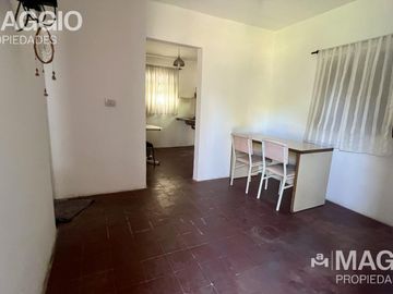 CASA EN VENTA BARRIO PARQUE GAONA