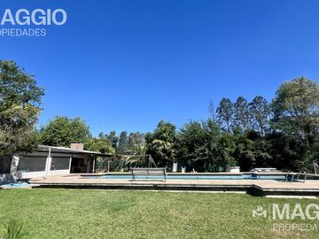 CASA EN VENTA BARRIO PARQUE GAONA