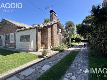 CASA EN VENTA BARRIO PARQUE GAONA