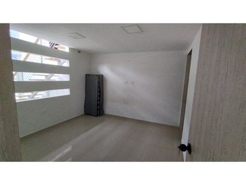 VENTA CASA CON RENTA EN VILLA JUANITA VILLAMARA | CASA EN VENTA