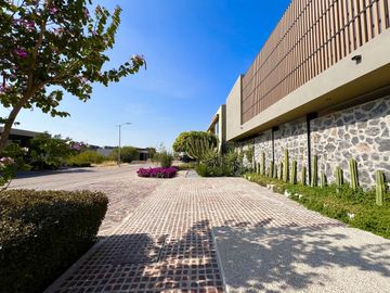 Casa en Altozano con 465 m2 de CONSTRUCCIÓN