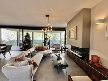 Casa en Altozano con 465 m2 de CONSTRUCCIÓN