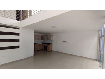 VENTA CASA CON RENTA EN VILLA JUANITA VILLAMARA | CASA EN VENTA