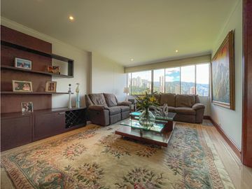 APARTAMENTO EN ARRIENDO EN EL POBLADO MEDELLN