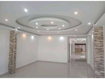 Hermosa Casa Remodelada En Zona Céntrica Cerca Al Centro Histórico.