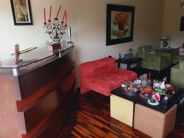 Casa en venta de 4 dormitorios c/ cochera en Santiago de Surco, Lima, Perú