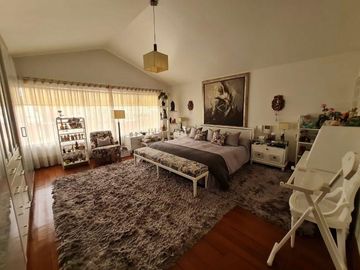 Casa en venta de 5 dormitorios c/ cochera en La Molina, Lima, Perú