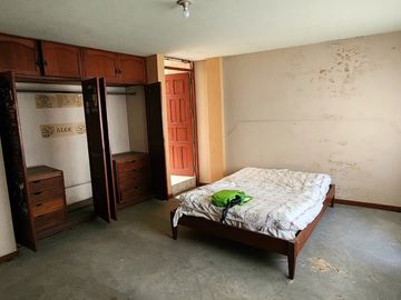 Casa en venta de 6 dormitorios c/ cochera en Trujillo, Perú