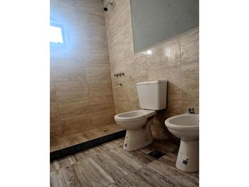 Venta de Casa 3 dormitorios. Barrio cerrado