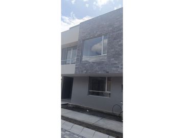 EN VENTA CASA CON 3 HABITACIONES 150 METROS SECTOR LA ARMENIA