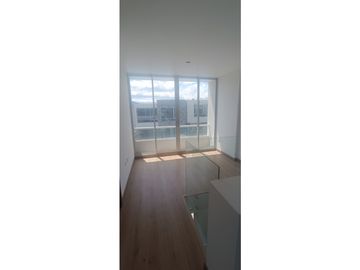 EN VENTA CASA CON 3 HABITACIONES 150 METROS SECTOR LA ARMENIA