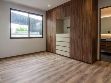 VENTA casa de 3 recamaras en Lomas de Angelopolis I cluster 888