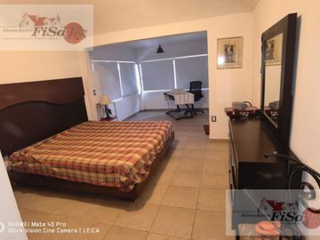 RENTA  CASA AMUEBLADA SAN GIL (PRECIO ES MAS MANTENIMIENTO)