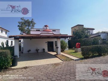 RENTA  CASA AMUEBLADA SAN GIL (PRECIO ES MAS MANTENIMIENTO)