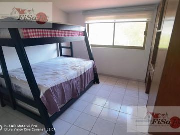 RENTA  CASA AMUEBLADA SAN GIL (PRECIO ES MAS MANTENIMIENTO)