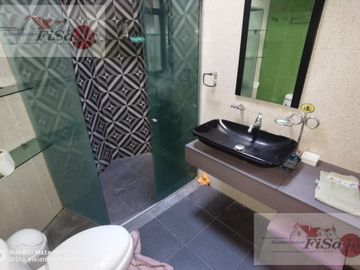 RENTA  CASA AMUEBLADA SAN GIL (PRECIO ES MAS MANTENIMIENTO)