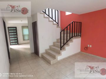 Casa - Fraccionamiento Bosques de San Juan