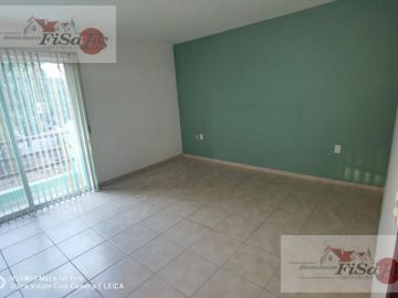 Casa - Fraccionamiento Bosques de San Juan