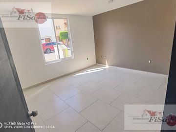 Casa - Conjunto habitacional Bugambilias