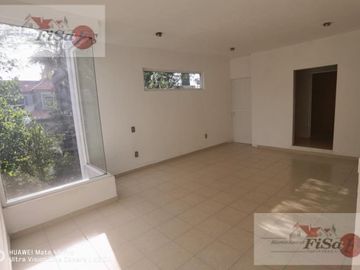 HERMOSA  CASA EN VENTA Y/O RENTA