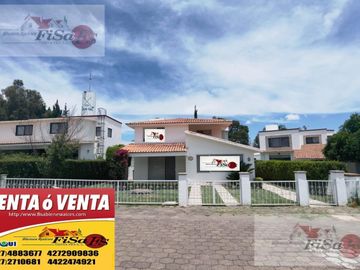 HERMOSA CASA EN VENTA Y/O RENTA